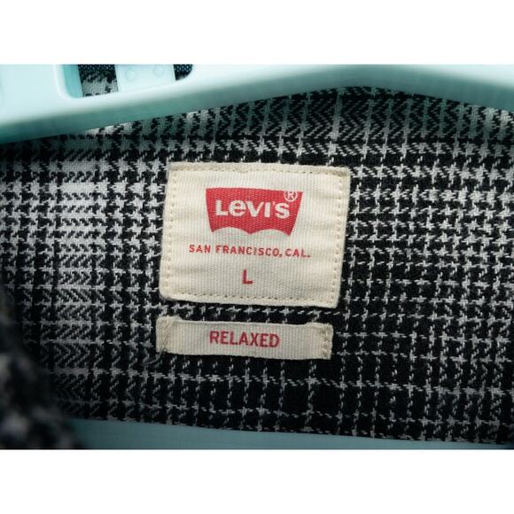 Levis Shirt Mens Large Black White Plaid Flannel Relaxed Fit Outdoor Cabincore - Picture 2 of 12
